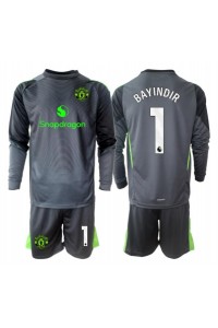 Manchester United Altay Bayindir #1 Doelman Babytruitje Uit tenue Kind 2025-26 Lange Mouw (+ Korte broeken)